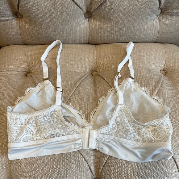 X: Aerie endless lace triangle bralette size L - Picture 3 of 5